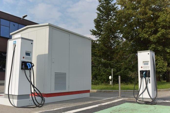 Compact Charger