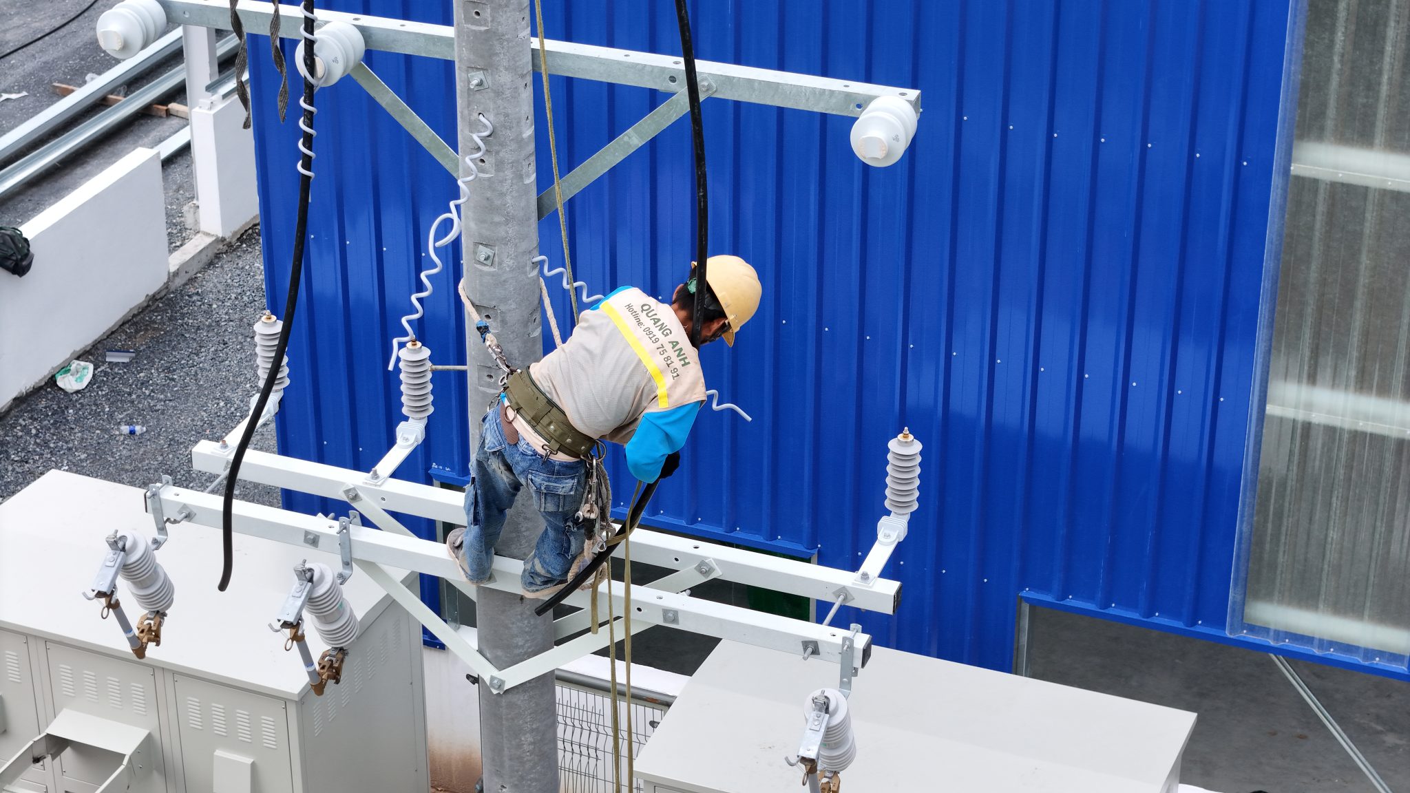Installation Process Detailed industrial electrical installation process