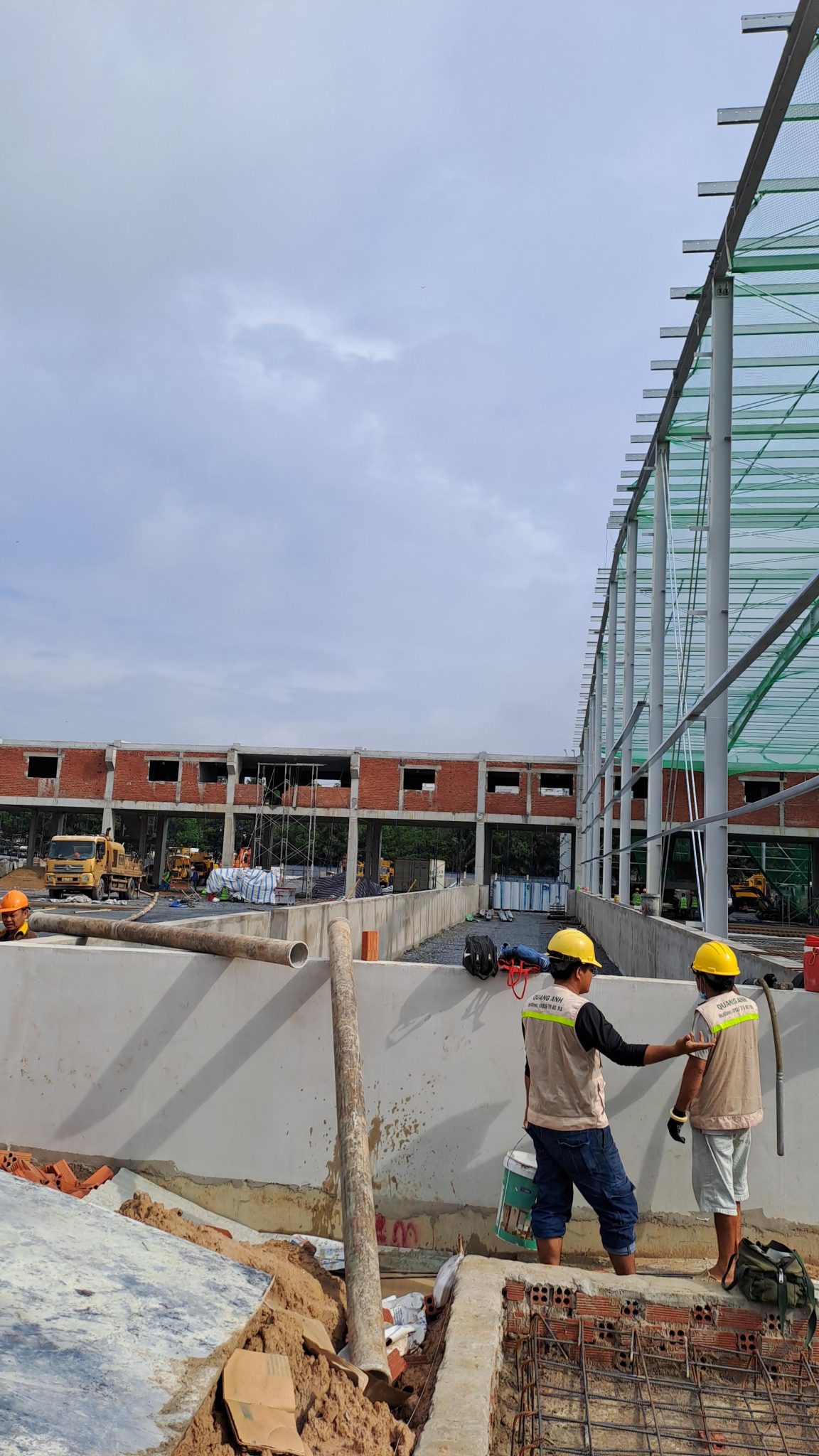 Advanced Implementation Techniques at QuangAnhcons Implementing underground electrical systems with robotic drilling technology.