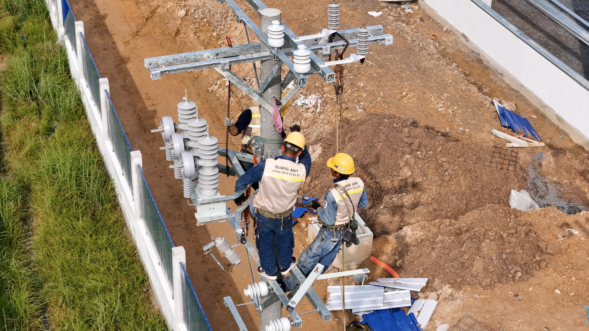 Quality and Commitment of QuangAnhcons Engineers at QuangAnhcons working on solar installation