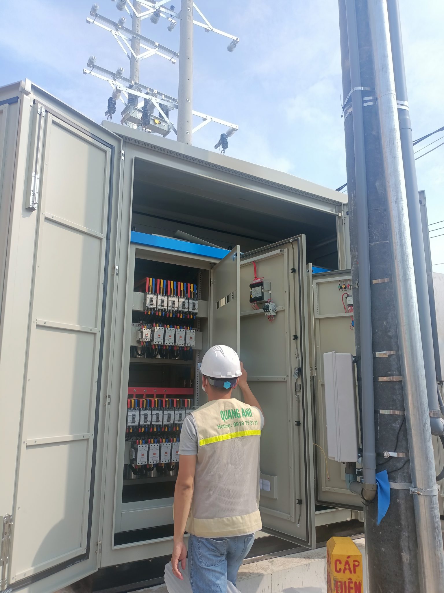 Costs of a 3-phase electrical system in a plant.